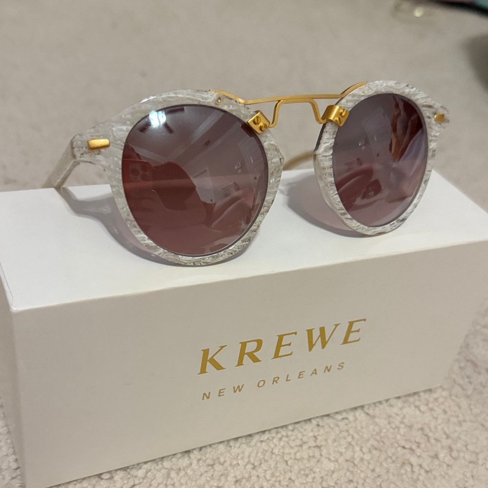 KREWE St. Louis Sunglasses in White Linen with Amber Gradient Mirrored Lenses